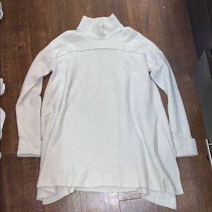 SM cream sweater